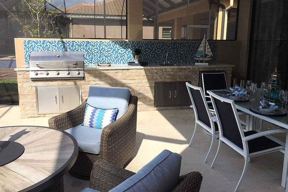 Outdoor Kitchen and Seats